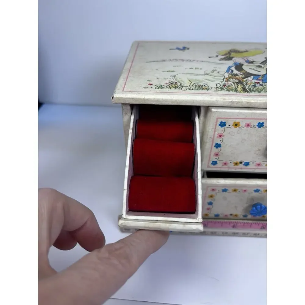 VINTAGE MCM MOD JEWELRY BOX Musical MINI DRESSER WHITE GIRL & Guitar 4 DRAWERS